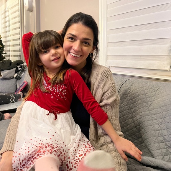 ⚡️POSH AMBASSADOR ⚡️ Shey - Picture 2 of 2